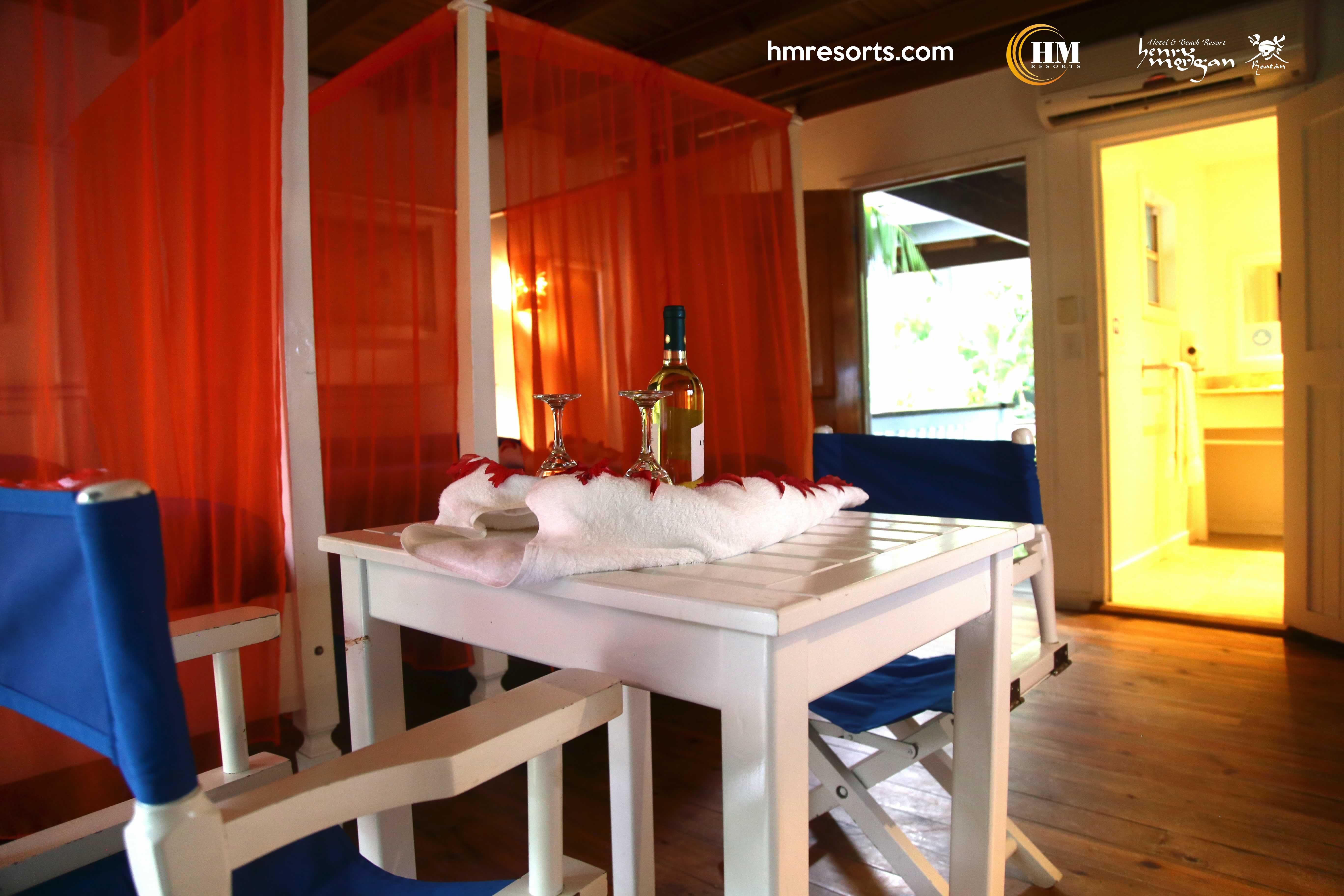 Hotel Henry Morgan All Inclusive West Bay Eksteriør bilde