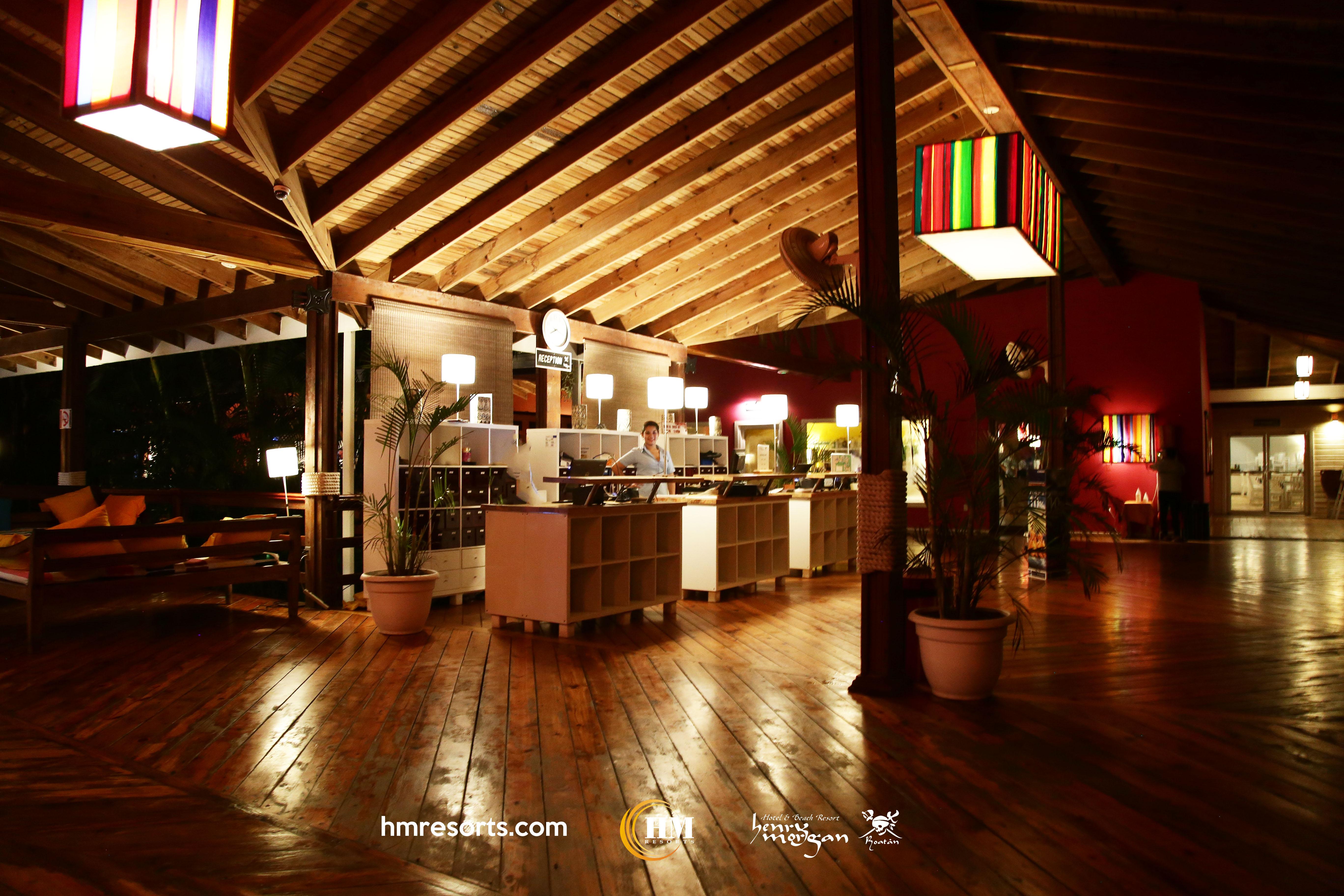 Hotel Henry Morgan All Inclusive West Bay Eksteriør bilde